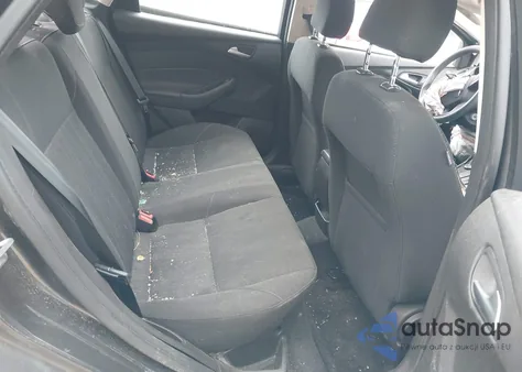 2016 Ford Focus Se z USA, uszkodzony, nr VIN 1FADP3F22GL327604